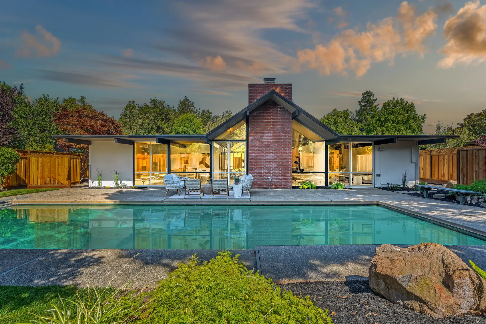 1674 Alexander Way · sold by the Boyenga Team